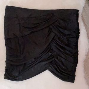 Black going out skirt w scrunch new with tags